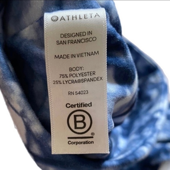 ATHLETA Salutation Stash Pocket Blue Tie Dye 7/8 Tight Leggings XSmall - Picture 5 of 8